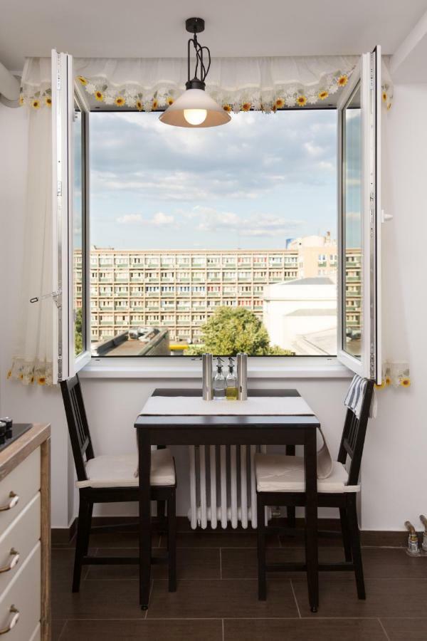 Central Luxury Flat With Terrace - Adela Accommodation - Ideal For Long Stays Bucareste Exterior foto