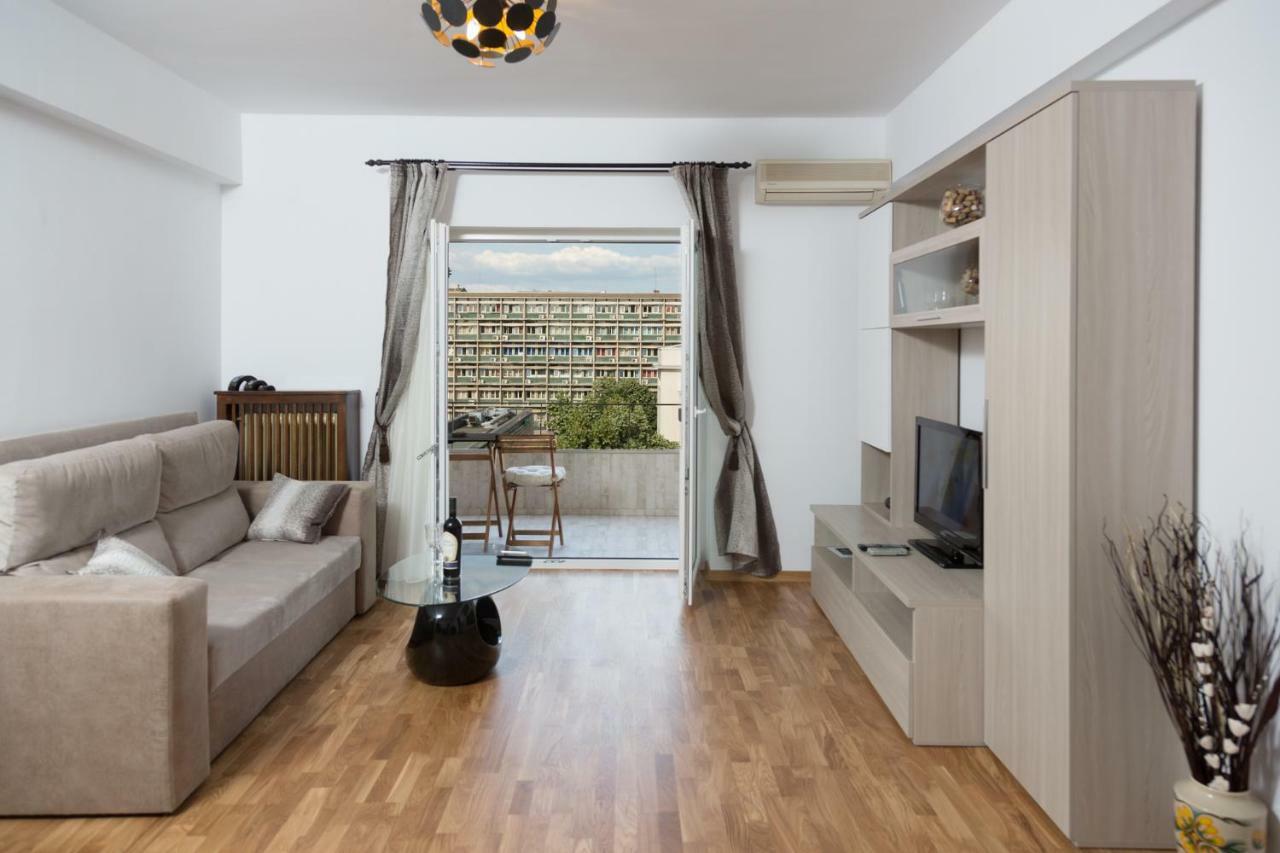 Central Luxury Flat With Terrace - Adela Accommodation - Ideal For Long Stays Bucareste Exterior foto