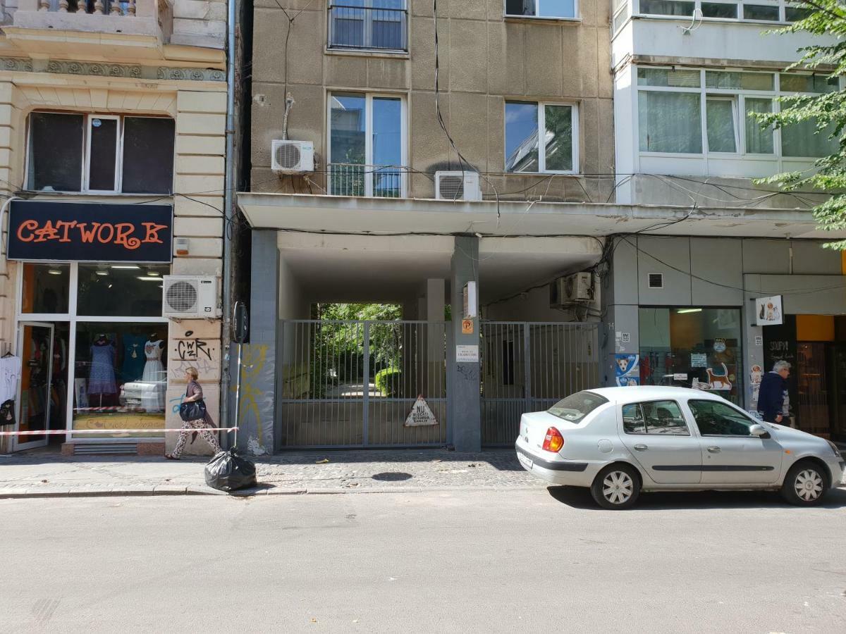 Central Luxury Flat With Terrace - Adela Accommodation - Ideal For Long Stays Bucareste Exterior foto